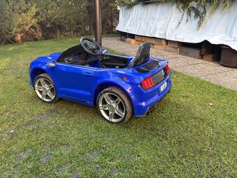 Elektrické autíčko Mustang GT - 2