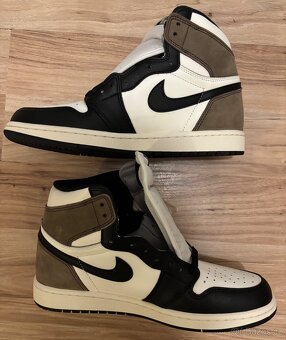 Jordan 1 high mocha vel.42 - 2
