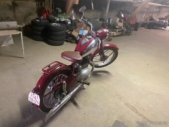 Jawa 250 Pérák - 2