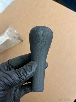 Škoda Felicia-nová hlavice řadící páky - 2