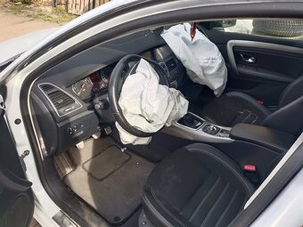 Náhradní díly - Renault Laguna 3 Combi - 2