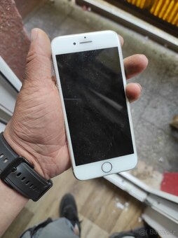 iPhone 8 64 Gb - 2
