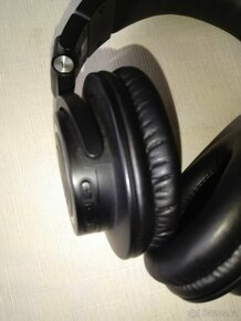 Prodám sluchátka Audio-Technica ATH-M50xBT - 2