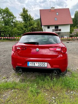 Alfa Romeo Giulietta - 2