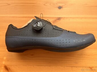 Tretry Fizik Tretry Tempo Overcurve R4 – nové - 2