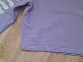 Fialová crop top mikina vel. 146 - 152 - 2