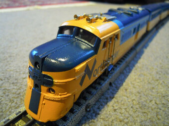 Märklin ST 8003025 jako čtyřdílný Northlander - 2