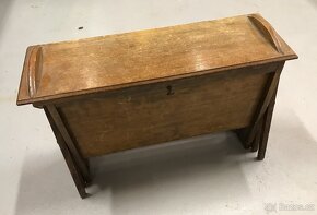 prodám starožitné rozkládací lehátko Cabinetta - 2