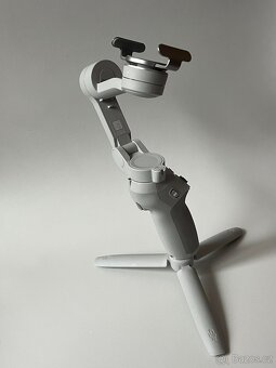 DJI Osmo Mobile SE – profesionální stabilizátor - 2