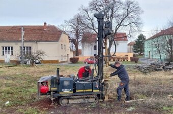 Dělník / pomocník / technik u vrtné soupravy / Vrtmistr - 2