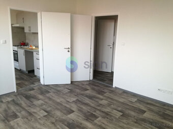 Podnájem bytu 2+1 44 m2, ul. Sládkova 3052/24, Moravská Ostr - 2