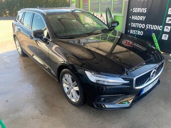Volvo V60 B4 ,145kw diesel ,Automat 2021 - 2