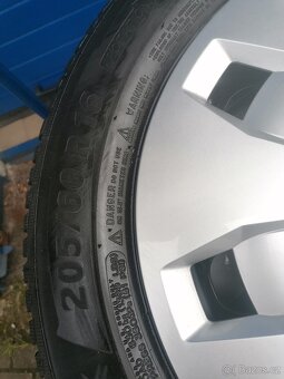 205/60/16 Michelin - 2