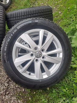 Alu kola 5x112 originál VW 205/60 R16 - 2