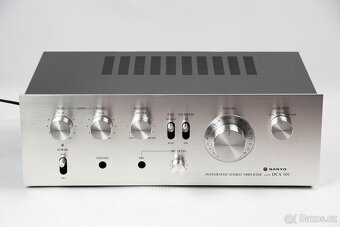 SANYO DCA-301 / analogový japonský zesilovač - 2