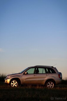 Toyota RAV4 - 2