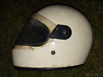 Retro helma - 2