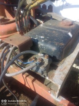 Vysokozdvižná manipulační plošina - 2