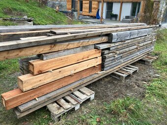Prodám trámy,hranoly smrk modřín suché,desky,fošny - 2