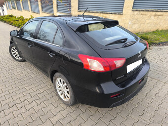 Mitsubishi Lancer Sportback 1.6 MIVEC Invite - 2