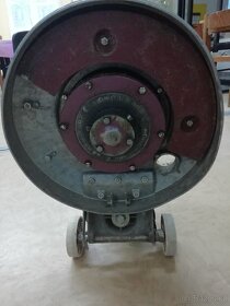 leštící stroj-ruční - 2