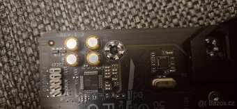 B550M AORUS ELITE, Ryzen 7 3700x, RAM LPX CMK32GX4M2E3200C16 - 2