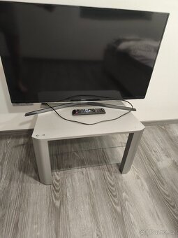 Tv+tv stolek - 2