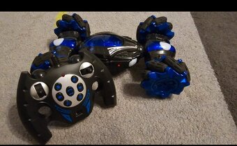 Autíčko na ovládání - 2