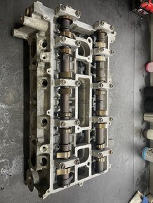 Hlava motoru ford duratec 1.8 - 2