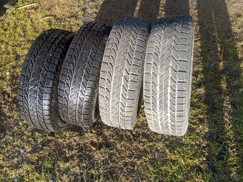 205/70/15 -suzuki Vitara - 2