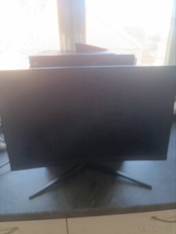 HERNÍ PC I5 11400 F - 2