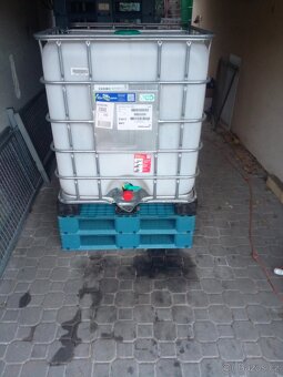 Potravinářský ibc kontejner - 2