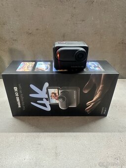 Insta360 GO 3S (64GB, Midnight Black) - 2