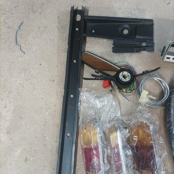 ŽIGULIK LADA 1200 NAHR DILY - 2