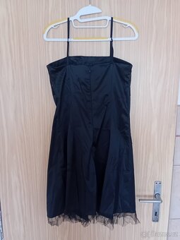 Černé plesové šaty - 2