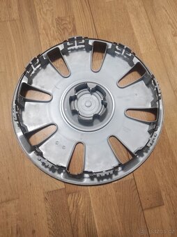 1 kus poklice Ford C-Max (16") - 2
