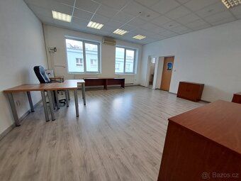 RESERVACE - Kancel. celek 45 m2 od MAJITELE Brno -střed - 2