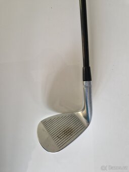 Titleist Vokey SM8 chrome 52.08F - 2