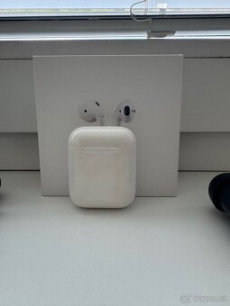Apple AirPods 2019 - 2
