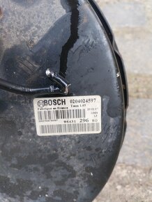Citroen c4 1616v 2007 posilovač brzd - 2