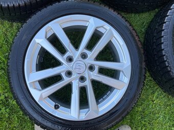 Originál R17 Audi A3 VW Škoda 5x112 zimní pneu 6 mm - 2