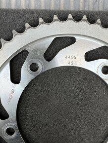 Rozeta SUNSTAR, Suzuki Gsxr 750 k6 - 2