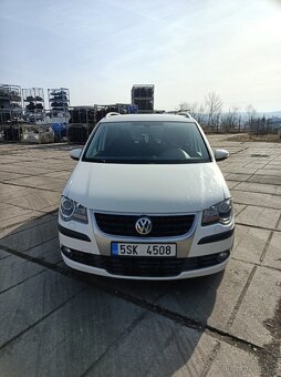 Volkswagen Touran 1.4TSi - 2