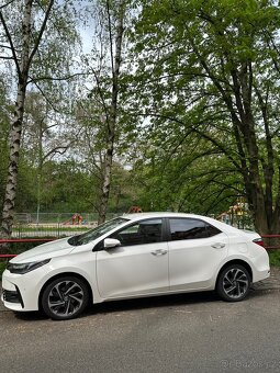 Toyota Corolla executive Automat 2018 1,6 - 2