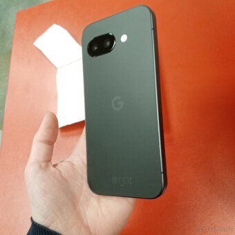 Google Pixel 9a 8/128GB záruka 23,5 měsíců - 2