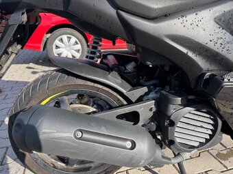 Prodám YAMAHA Aerox SA60 - 2