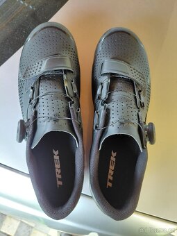 Trek/Foray Mountain Shoe, černé, vel 43 za 2500, najeto 300 - 2