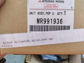 PP svetlo Mitsubishi Outlander 2003 - 2