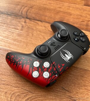 Sony Playstation Dualsense (CFI-ZCT1W) Spider-Man Limited Ed - 2