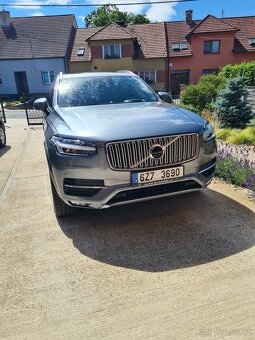 Volvo XC 90,2.0 D,7 míst,4x4,99600 km,Inscription,perfektní - 2